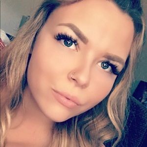 Meet your Posher, Katrina